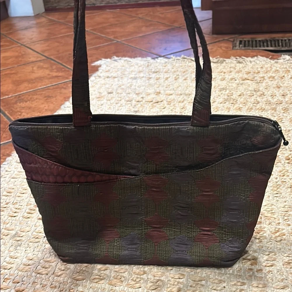 Marcua Elegant Multicolor Tote Bag - Picture 2 of 10